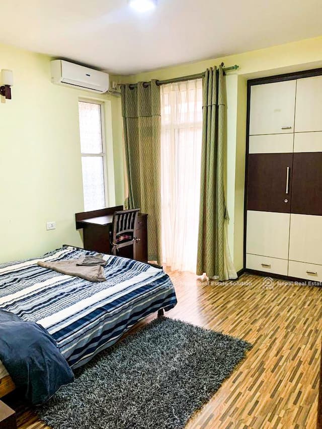 4 BHK Flats for Rent