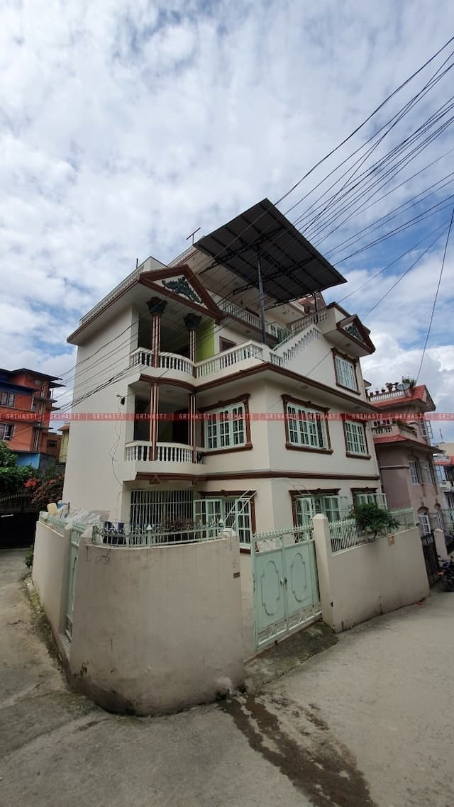 House on sale at Satdobato